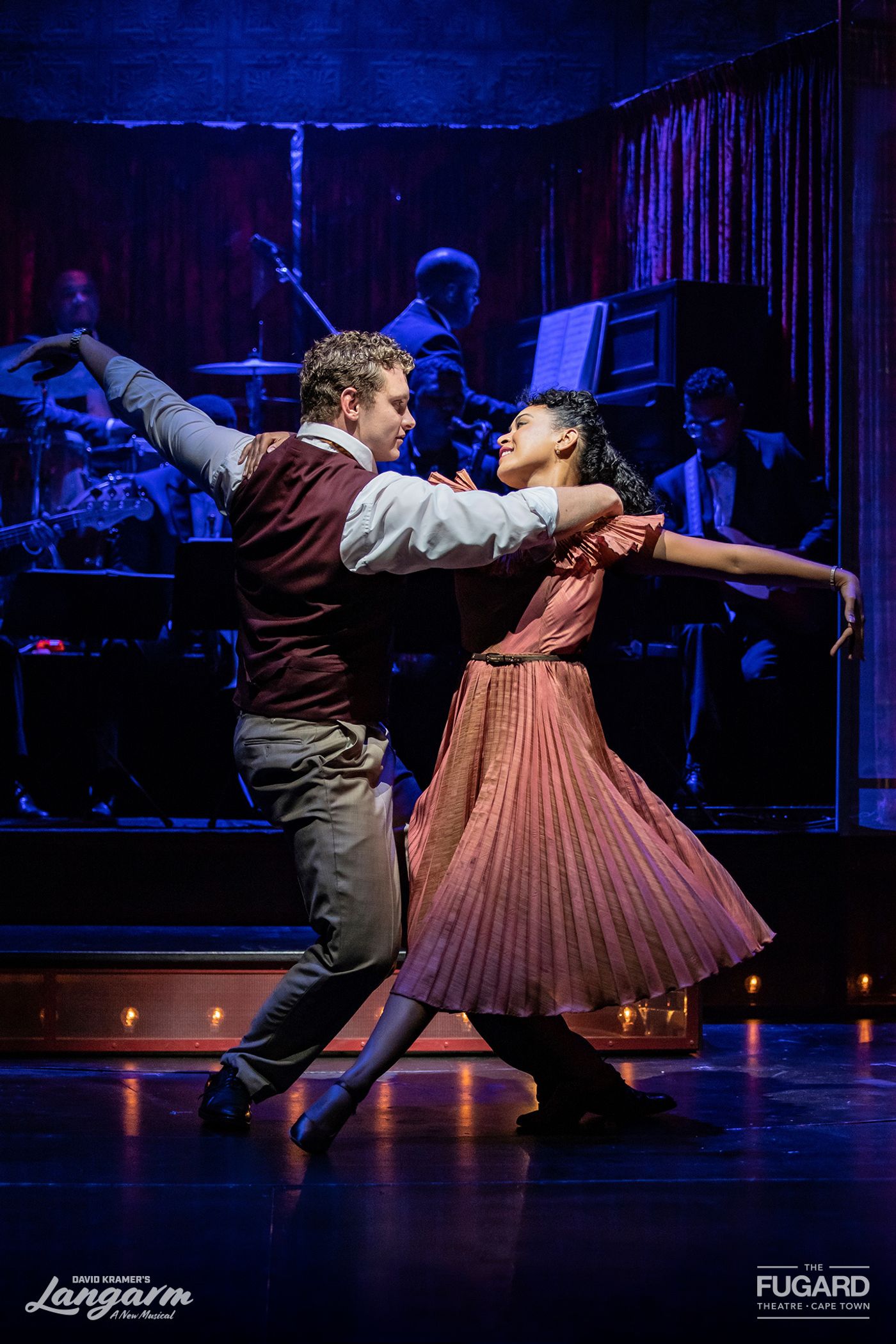 Review: LANGARM Glides Its Way Into the Hearts of Audiences at The Fugard Theatre  Image