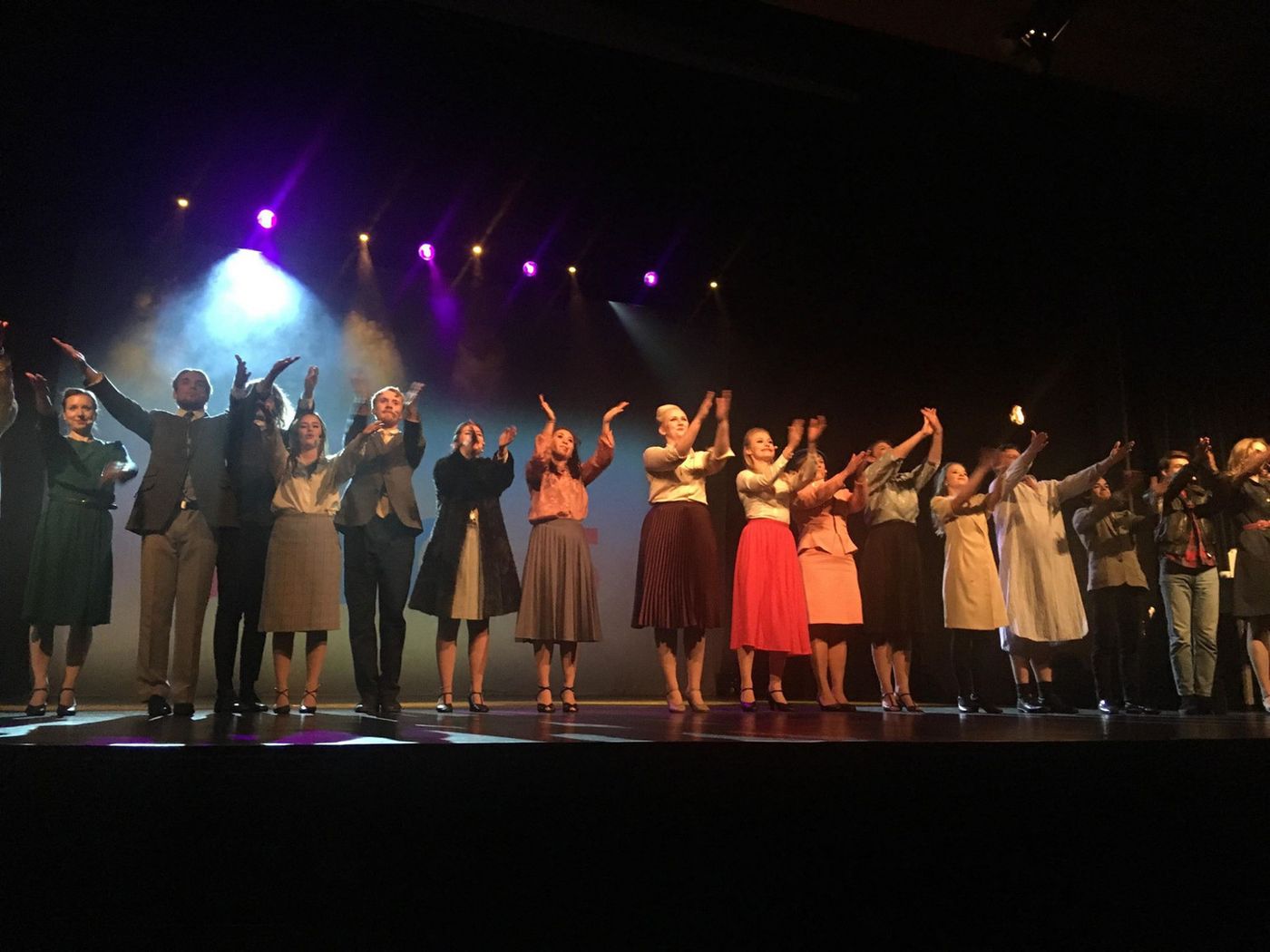 Review: 9 TO 5 THE MUSICAL at Tibble Teater, Täby, Stockholm  Image