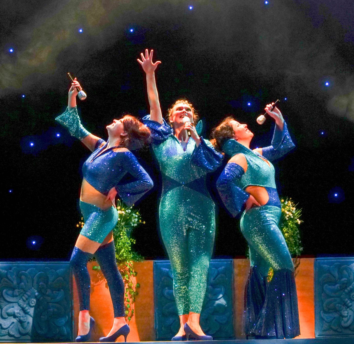 Review: MAMMA MIA at The Palace Theater  Image