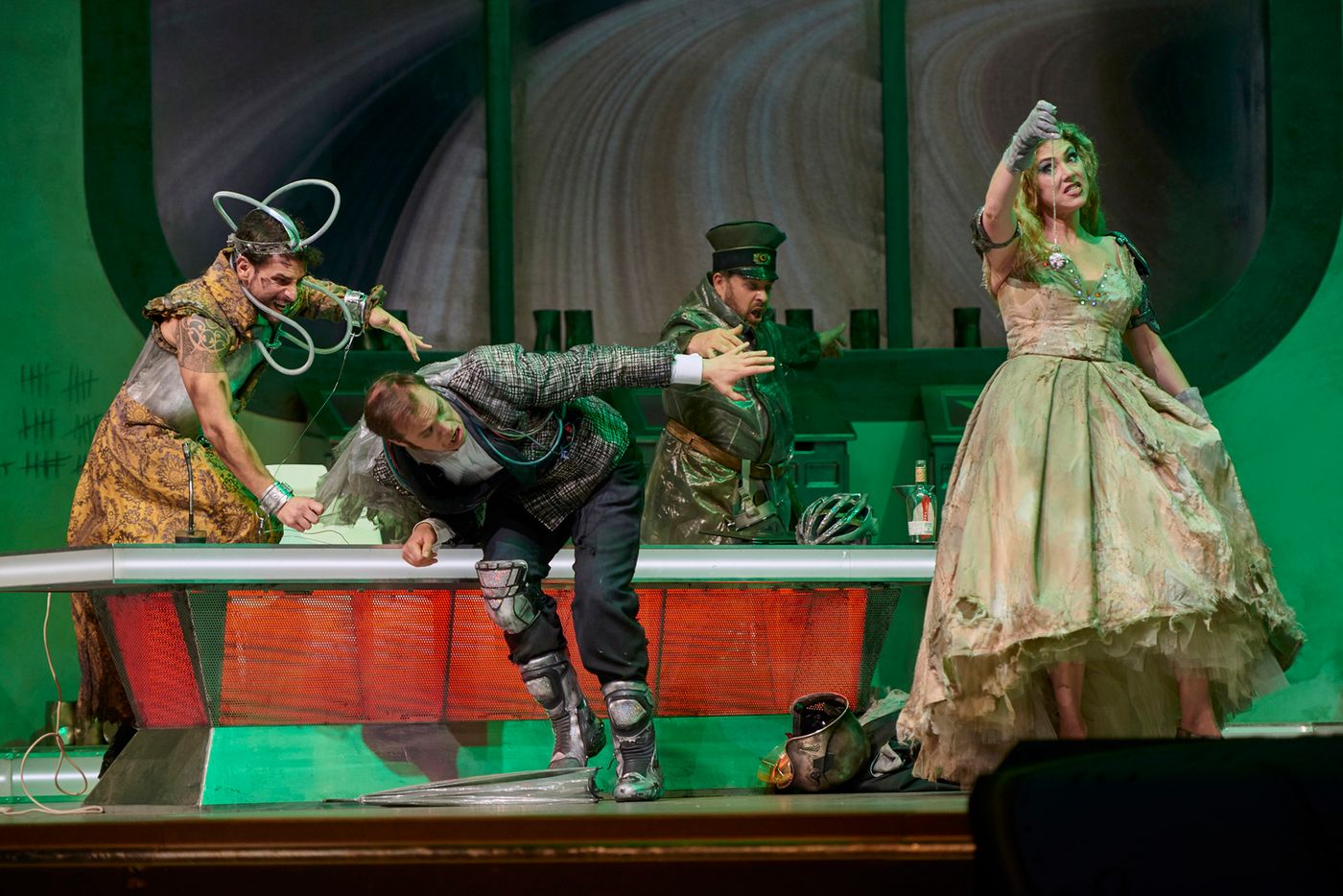 Review: DIE FLEDERMAUS at Deutsche Oper Berlin - An ABC Production (an Amateurish, Boring Catastrophe) directed by former operatic tenor, Rolando Villazón  Image