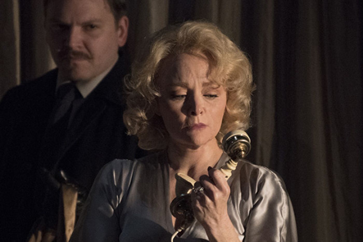 Review: DIAL 'M' FOR MURDER at UD Rep Ensemble  Image