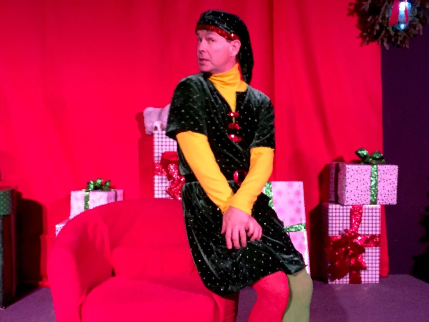 Review: THE SANTALAND DIARIES Brings Irreverent Cheer to Drafthouse Comedy Theater  Image