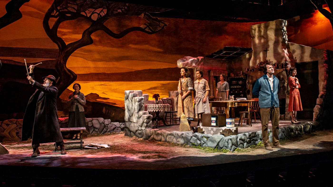 Interview: Labhaoise Magee & Tim Getman of DANCING AT LUGHNASA at Everyman Theatre  Image