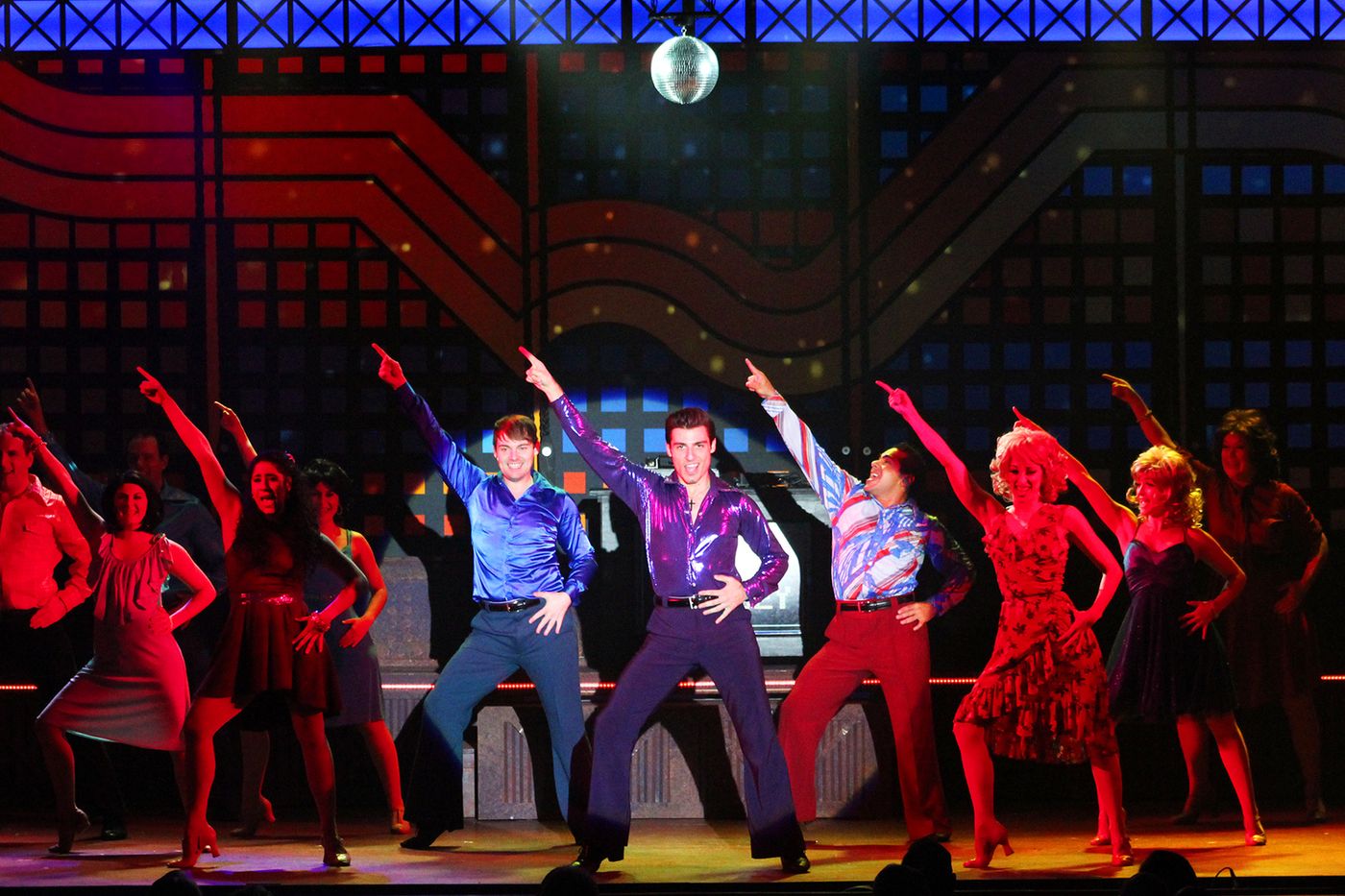 Review: SATURDAY NIGHT FEVER at Broadway Palm Has Audiences Disco Dancing! Review: SATURDAY NIGHT FEVER at Broadway Palm Has Audiences Disco Dancing! Image
