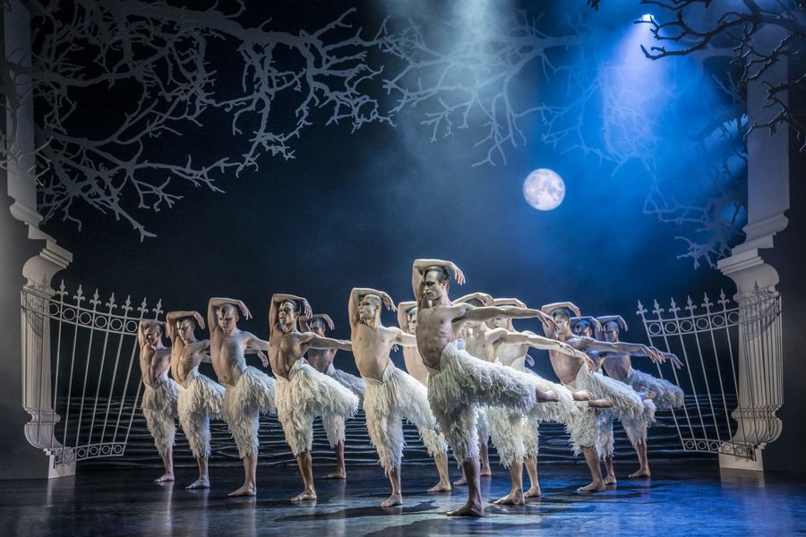 Review: MATTHEW BOURNE'S SWAN LAKE, King's Theatre Glasgow Image
