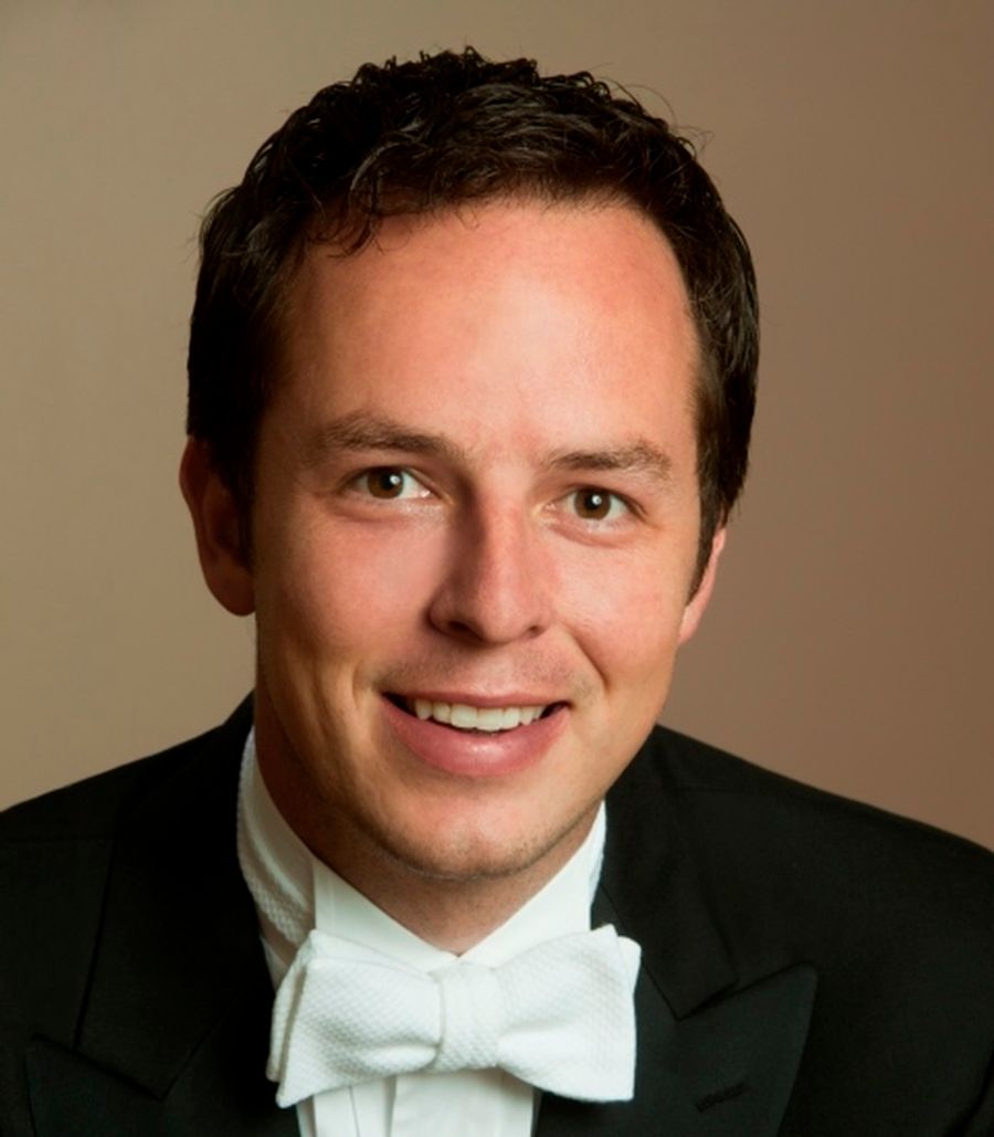 Review: CASE SCAGLIONE CONDUCTS THE SAN DIEGO SYMPHONY ORCHESTRA at the Jacobs Music Center Image