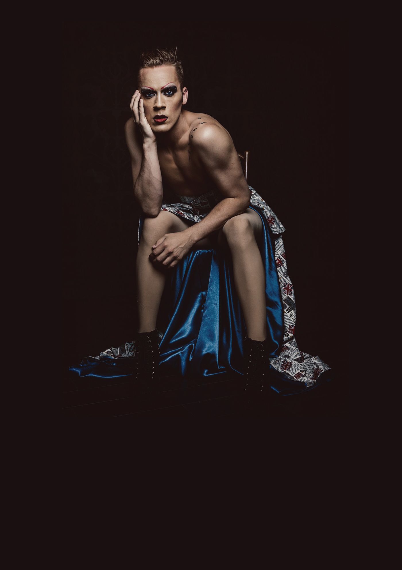 Review: ICONIC - A BRIEF HISTORY OF DRAG at De Parel Spiegeltent, Fringeworld Pleasure Garden  Image