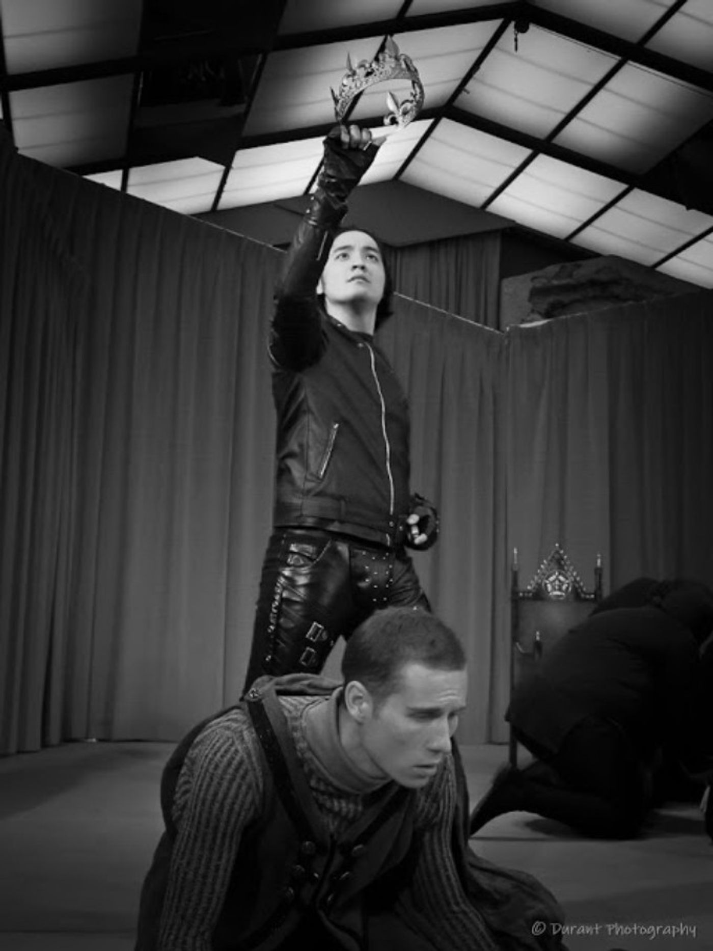 Review: THE DEATH OF KINGS: SEIZE THE CROWN at Southwest Shakespeare Company  Image