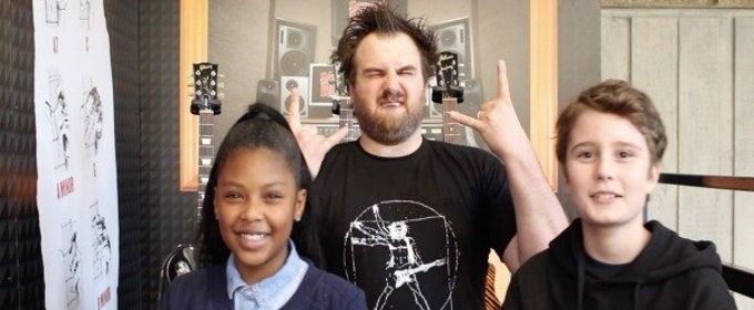 TV: Meet The New Kids In SCHOOL OF ROCK Video