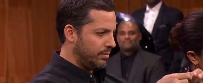 VIDEO: David Blaine Sews His Mouth Shut on THE TONIGHT SHOW Video