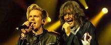Flash: Star Of JUKEBOX HERO Musical Crashes Foreigner Concert With Surprise Guest App