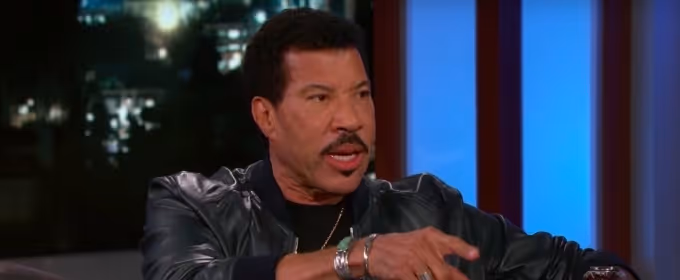 VIDEO: Lionel Richie on Embarrassing His Kids, Awards, Stevie Wonder, and More on… Video