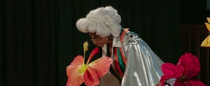 VIDEO: Oprah, Reese Witherspoon, and Mindy Kaling Crash a Screening of 'A Wrinkle in… Video