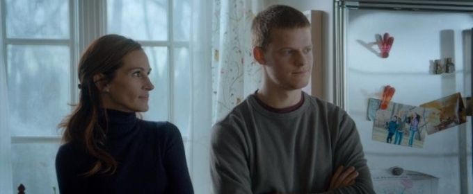 VIDEO: Watch the Trailer for BEN IS BACK Starring Julia Roberts and Lucas Hedges Video