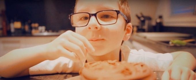 VIDEO: Watch a Trailer for Michael Rosen's CHOCOLATE CAKE at Polka Theatre Video