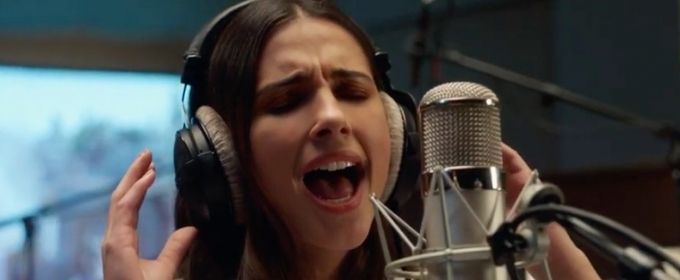 VIDEO: Naomi Scott Sings 'Speechless' in ALADDIN Music Video Video