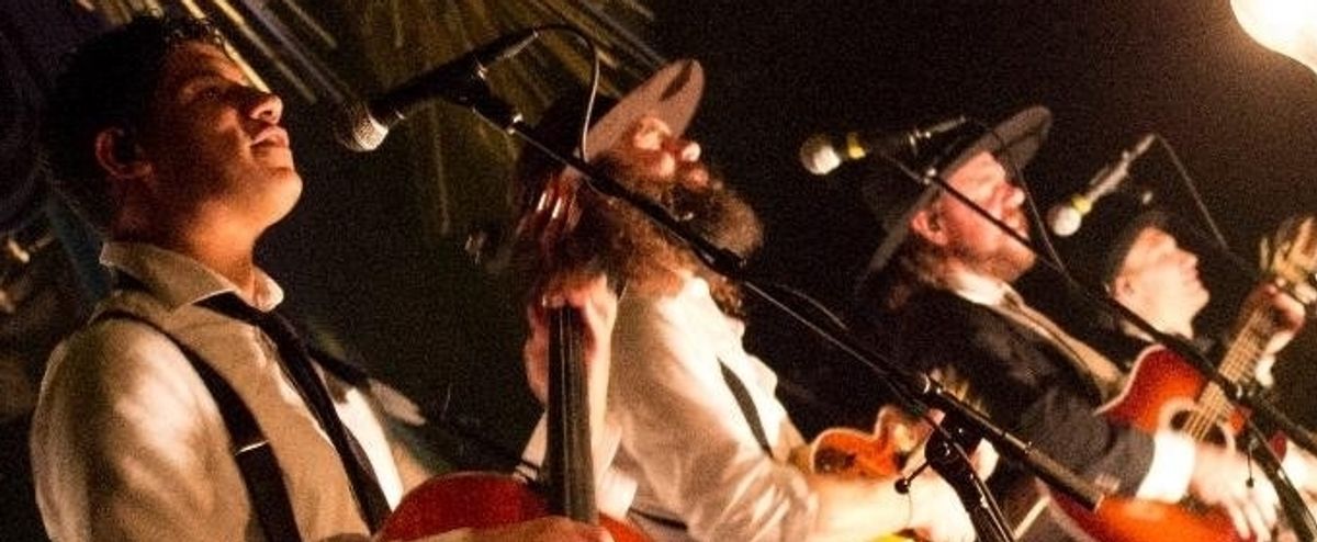 Interview: THE DEAD SOUTH Charms North America and Europe With Bluegrass, Banjo, Guitar and Grit