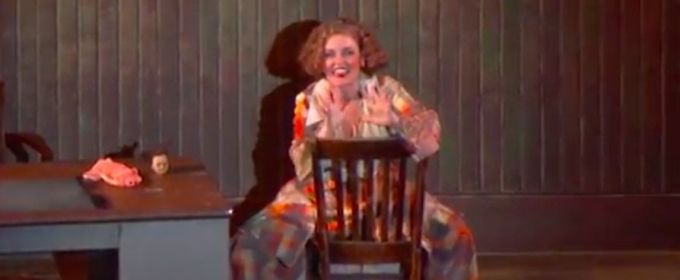 VIDEO: Watch Jennifer Simard Sing 'Little Girls' in ANNIE at the Muny Video