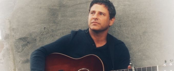 Danny Kravitz Releases New Single LETTING GO WHILE HOLDING ON Video