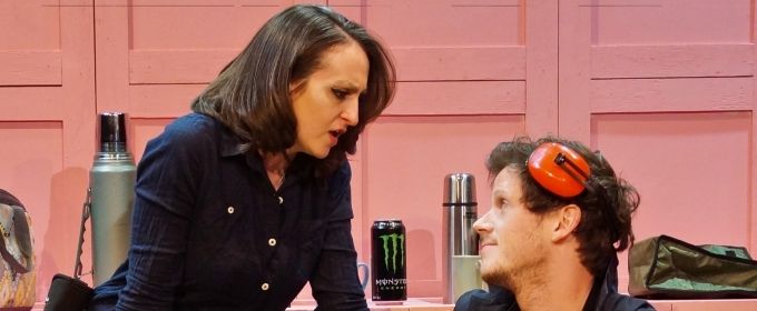 Photo Flash: Mad Horse Theatre Stages REASONS TO BE PRETTY Photos