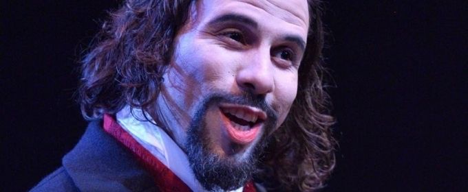 Photo Flash: Actors Theatre Presents Fifth Third Bank's DRACULA Photos