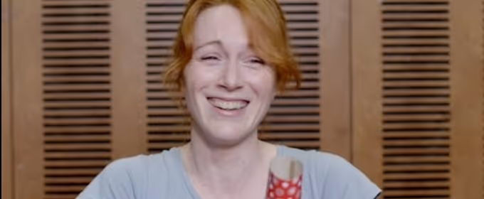 TV: The RULES FOR LIVING Cast Share Christmas Cracker Jokes! Video