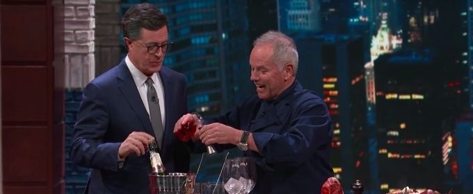 VIDEO: Wolfgang Puck Cooks a Valentine's Dinner on THE LATE SHOW Video