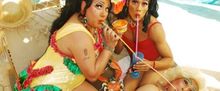 CHICO'S ANGELS Turn The Heat Up At Oscars Cafe And Bar In Palm Springs