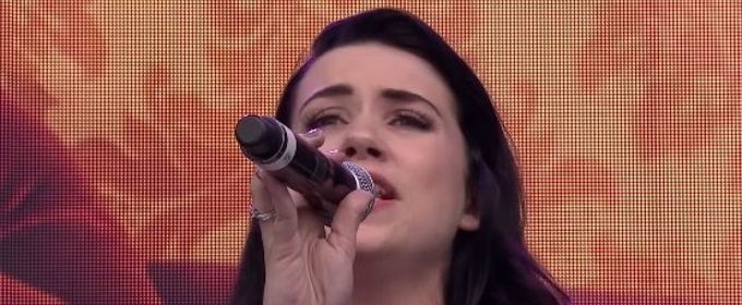 VIDEO: Danielle Hope Performs at West End Live Video
