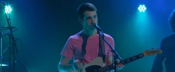 VIDEO: Wallows Performs 'Pictures of Girls' Video