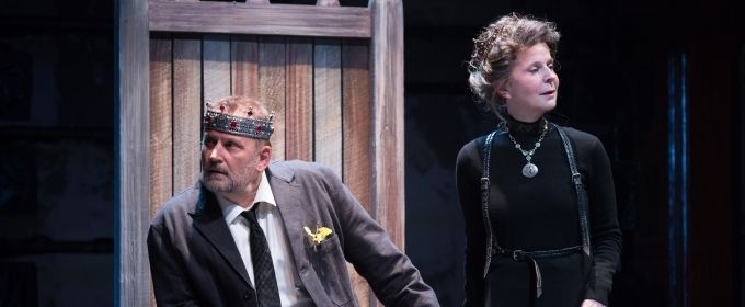 Photo Flash: First Look at Folger Shakespeare's KING JOHN Photos