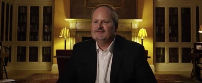 VIDEO: Netflix Shares Trailer & Poster Art for Original Documentary DIRTY MONEY Video