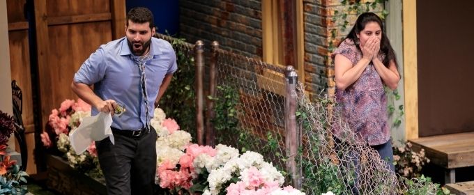 Photo Flash: First Look at Aurora Theatre's NATIVE GARDENS Photos