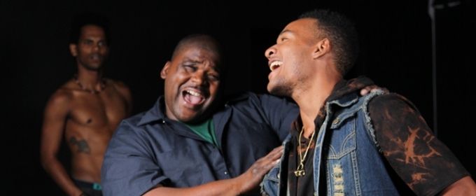 BWW Review: Capital T's THE BROTHERS SIZE Simply Beautiful Photos