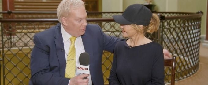 TV Exclusive: Neil Sean Meets the Star of 42ND STREET, Lulu! Video