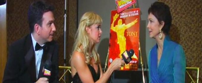 TV TONYS 2008: Tony Winner for Best Actress in a Play Deanna Dunagan Video