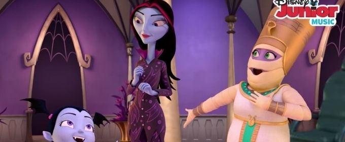 VIDEO: DOWNTON ABBEY's Lesley Nicol Guest Stars On A Mother's Day Themed Episode of… Video