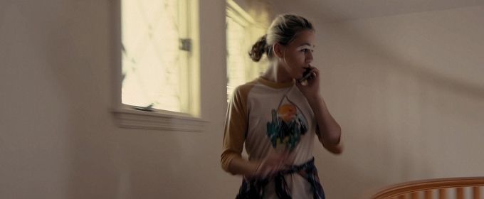 VIDEO: DANCE MOMS' Chloe Lukasiak Stars in New Sci-Fi Thriller LOOPHOLE Video