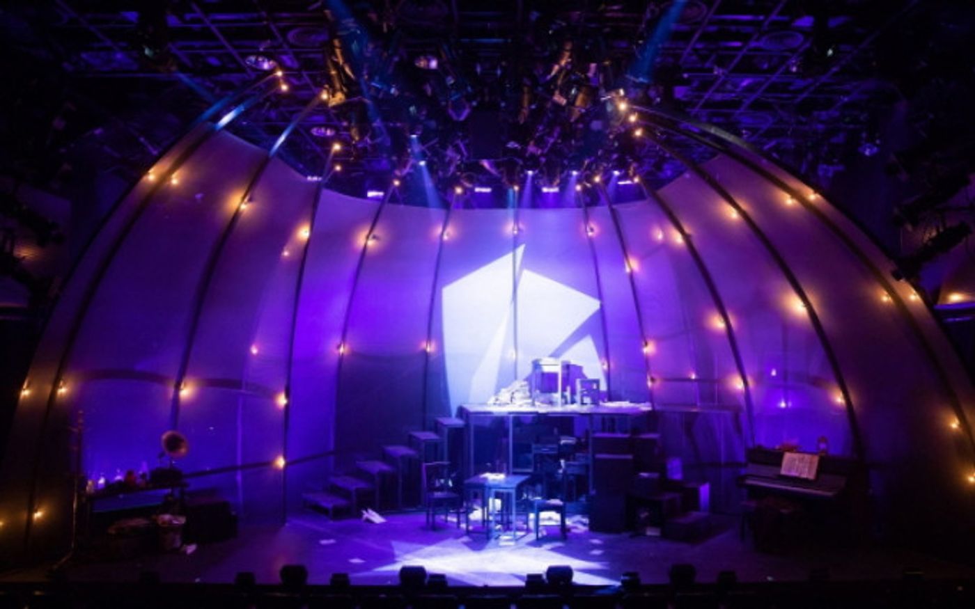 Review: SMOKE at DCF LIFEWAY HALL 2, 'Let's Fly One More Time!'  Image