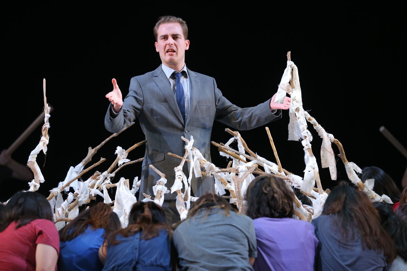 Review: THE SUPPLIANT WOMEN ends the Hong Kong Arts Festival at Hong Kong City Hall Theatre with a glorious ritual Review: THE SUPPLIANT WOMEN ends the Hong Kong Arts Festival at Hong Kong City Hall Theatre with a glorious ritual Image