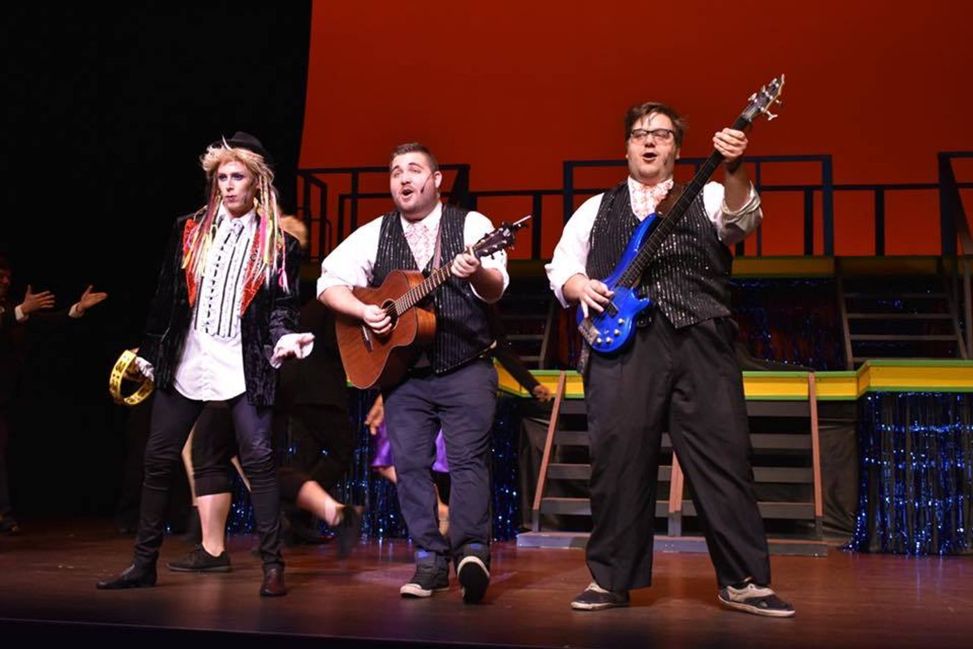 Review: THE WEDDING SINGER at Dare To Defy Productions  Image
