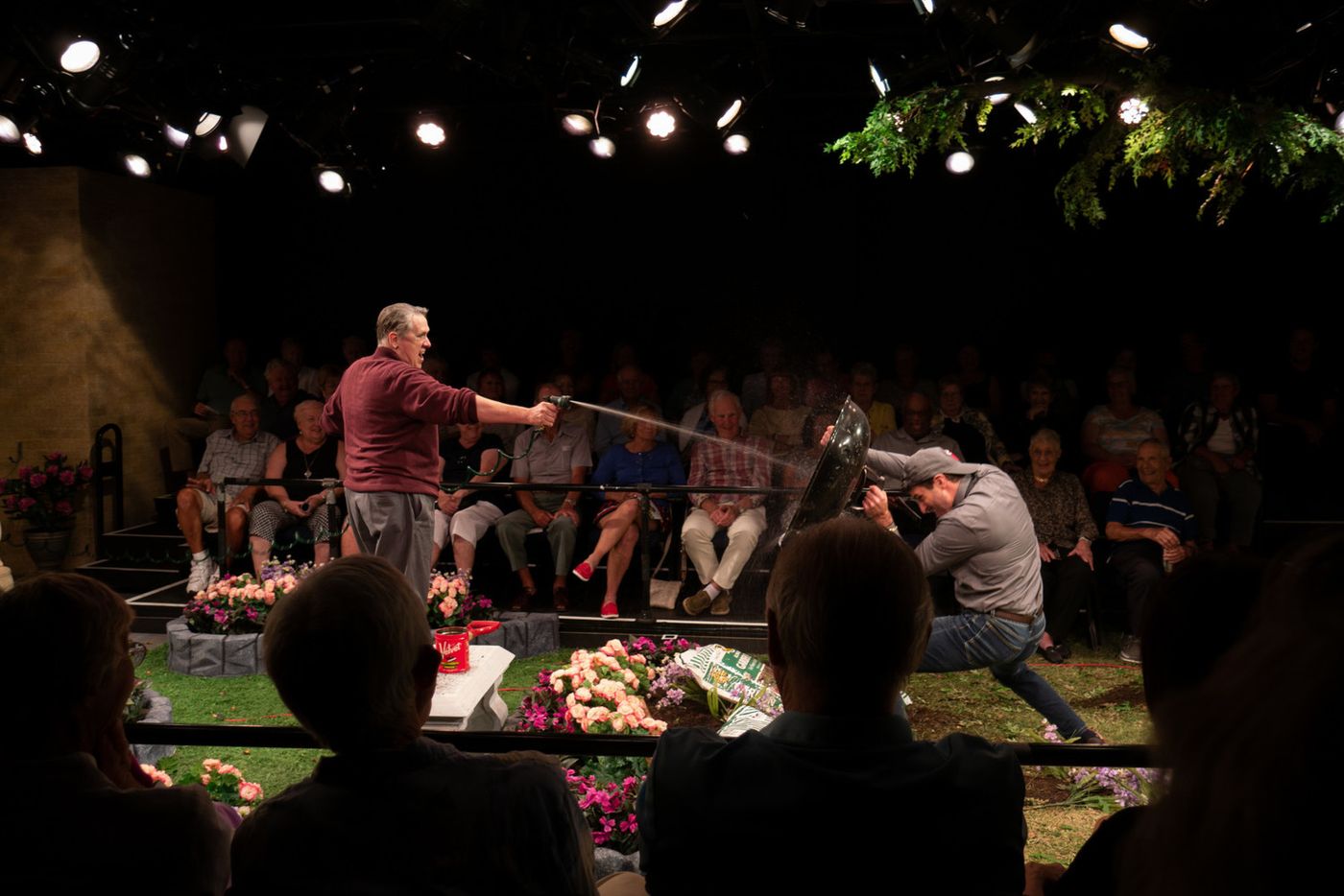 Review: NATIVE GARDENS at Florida Rep is Hilarious and Heartfelt!  Image