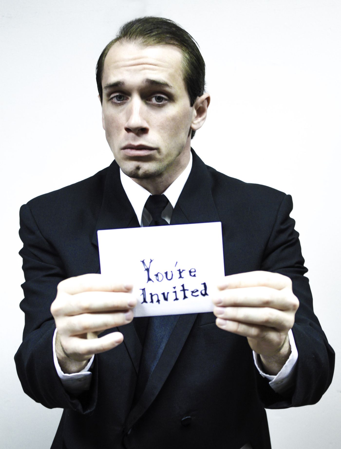 Interview: Donny Riedel of CLUE at The Ringwald Theatre says It's a Fast-Paced, Hilarious Show that Hits All the Senses!  Image