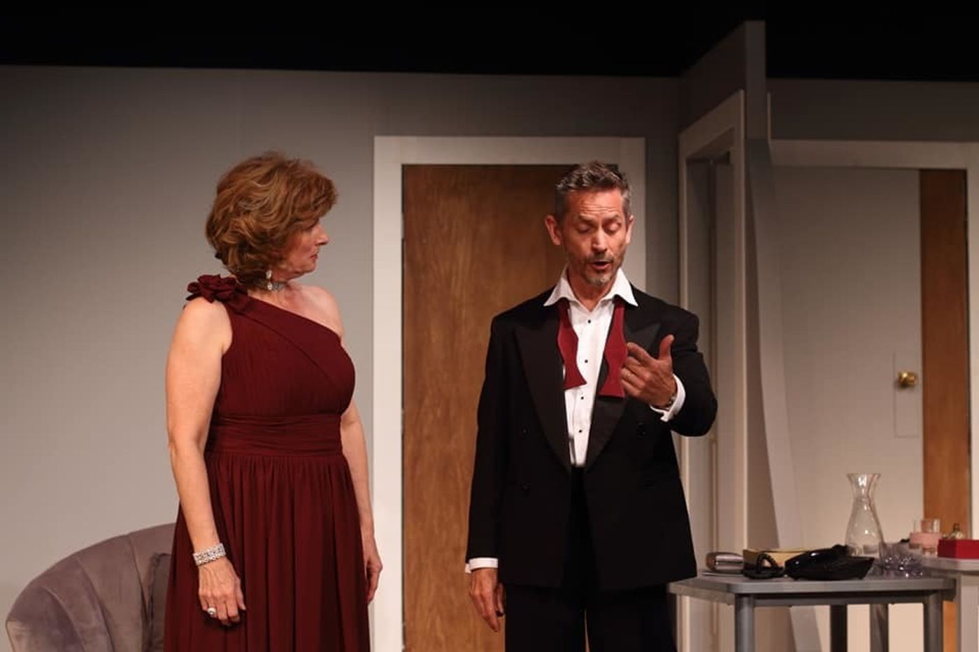 Review: CALIFORNIA SUITE at Howick Little Theatre  Image
