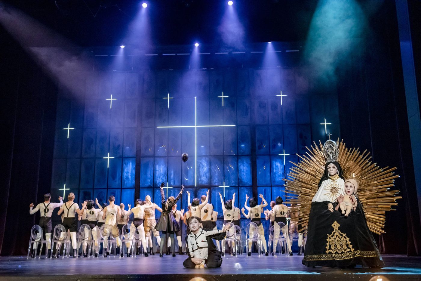 Review: THE TIM DRUM at CAPITOL WROCLAW - Vaudeville Version of Günter Grass novel. Review: THE TIM DRUM at CAPITOL WROCLAW - Vaudeville Version of Günter Grass novel. Image