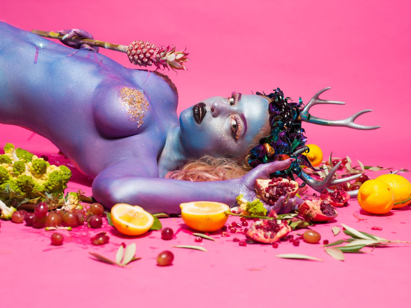 Review: DIVINE PROPORTIONS, The Vaults  Image