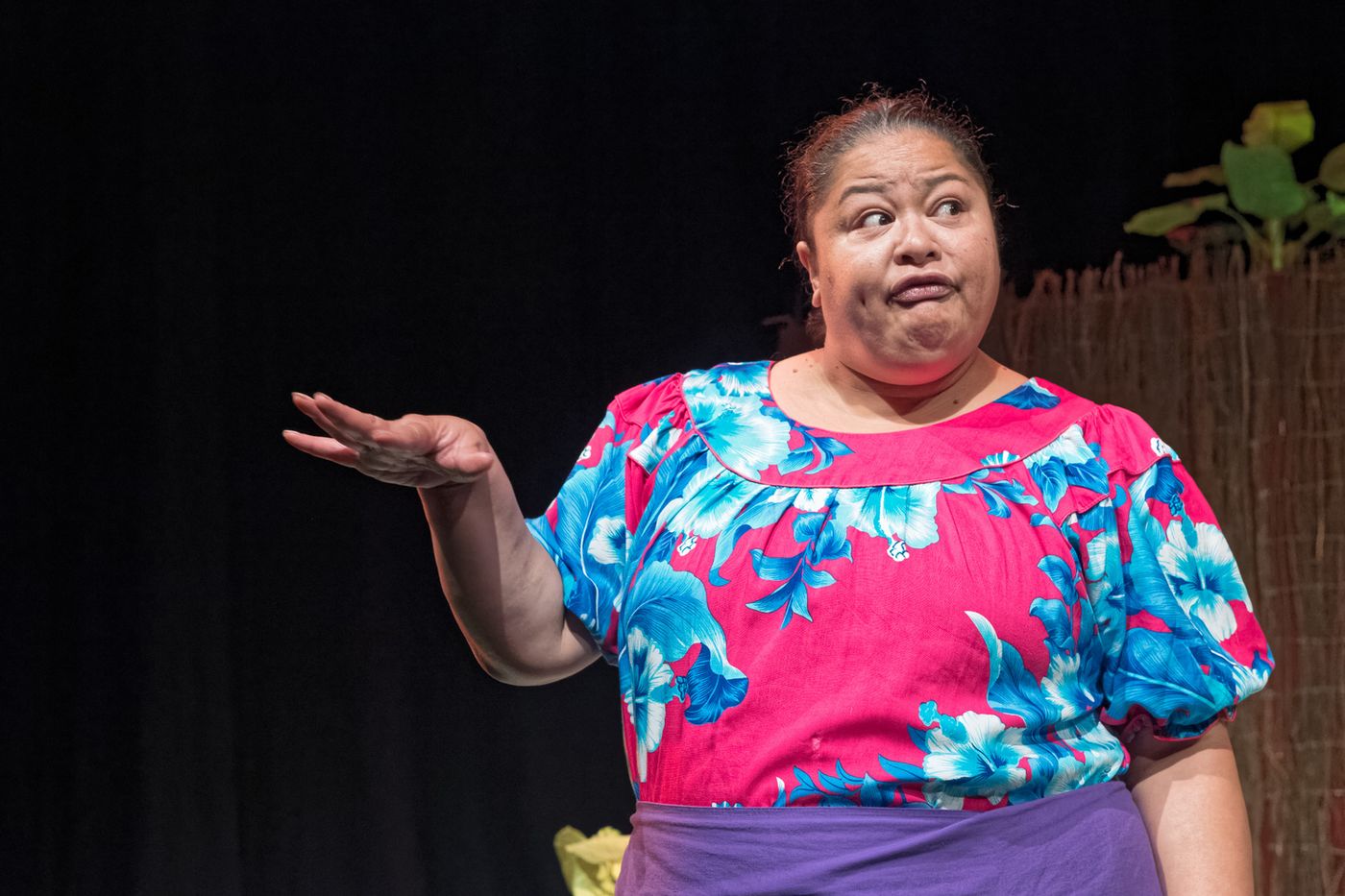 Review: STILL LIFE WITH CHICKENS at Mangere Arts Centre  Image