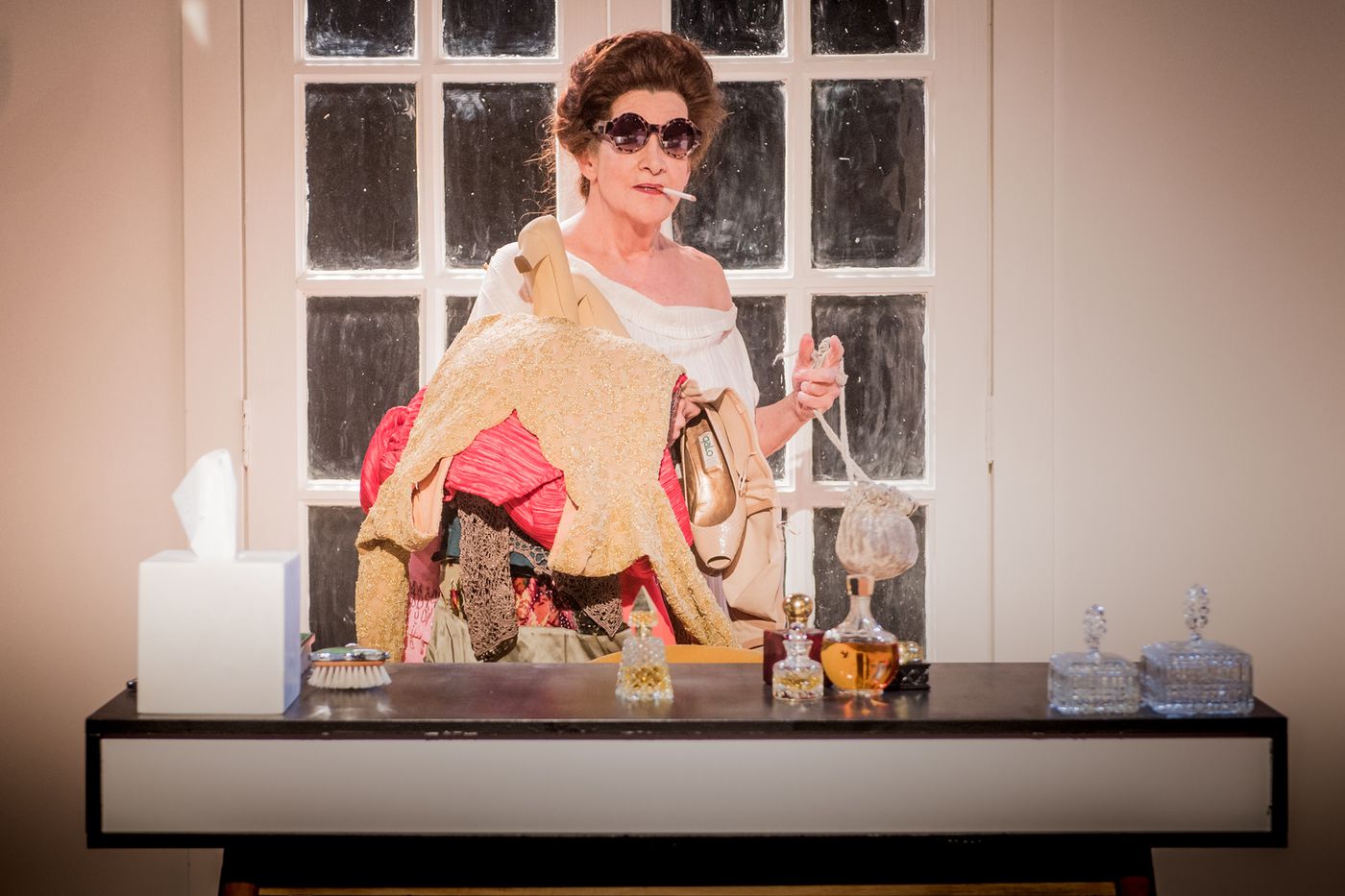 Review: WOMAN BEFORE A GLASS, Jermyn Street Theatre Review: WOMAN BEFORE A GLASS, Jermyn Street Theatre Image