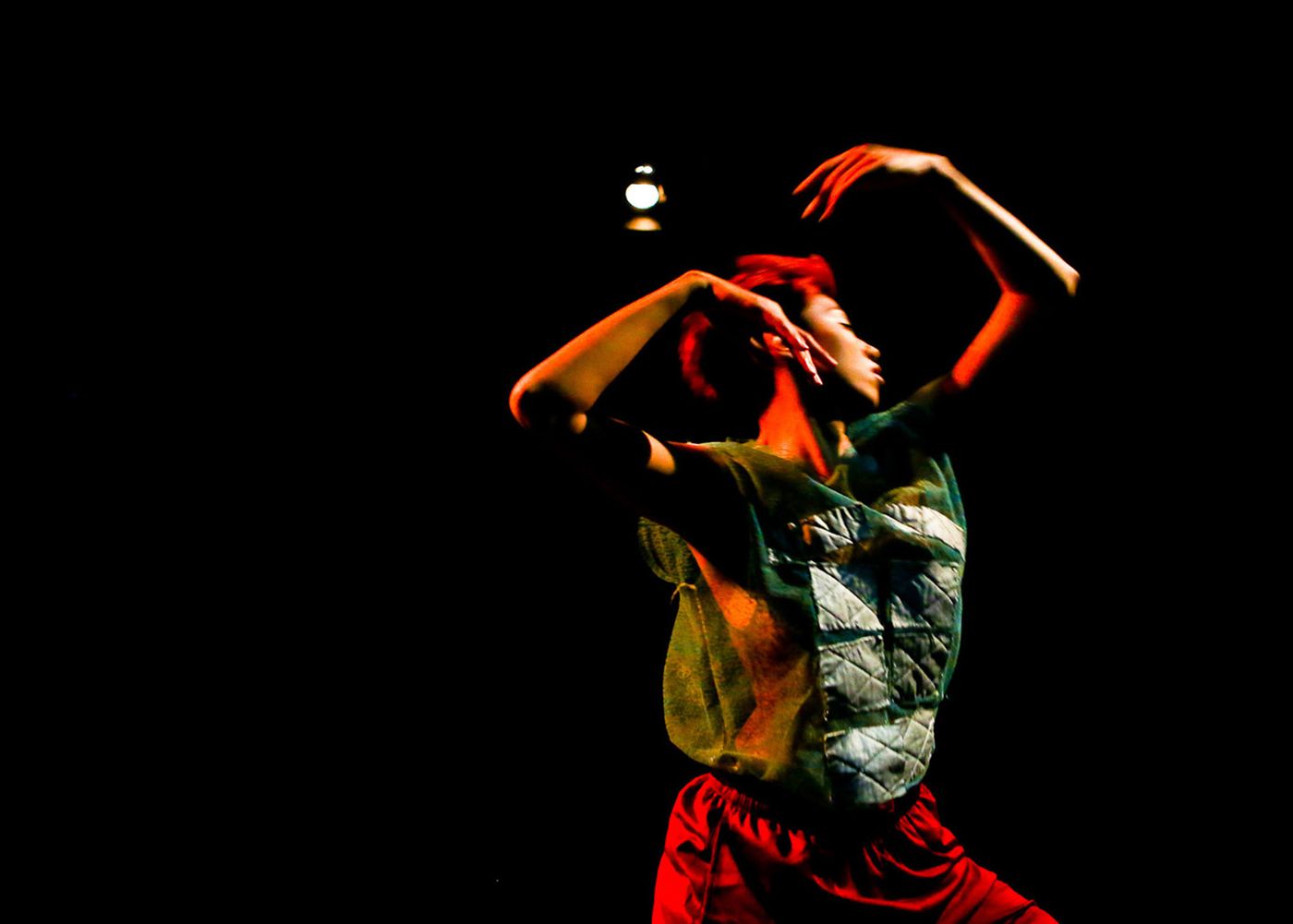 Review: Kevin Willliamson + Company's GNARLED Gives The Human Form New Meanings At The Odyssey Theatre Review: Kevin Willliamson + Company's GNARLED Gives The Human Form New Meanings At The Odyssey Theatre Image