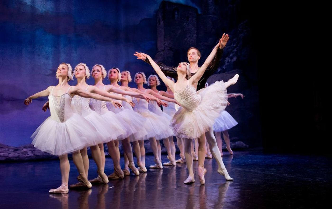 THE BEST OF SWAN LAKE Comes To Prague Hybernia Theatre Today  Image
